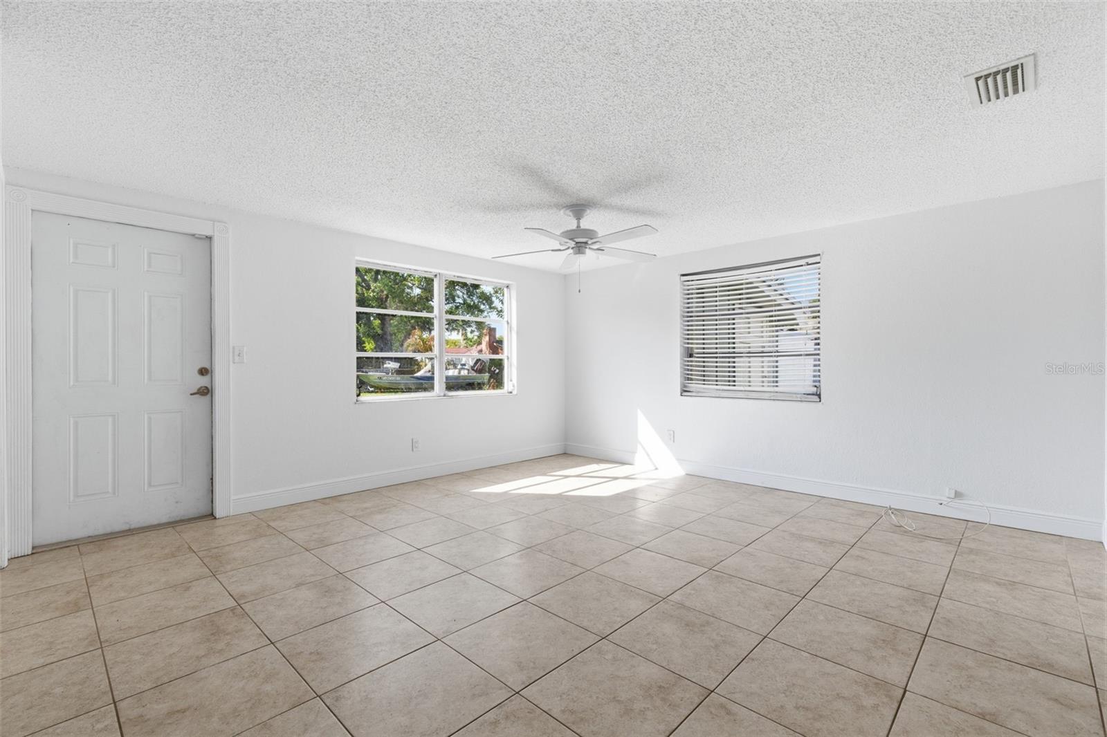Photo 5 of 5802 GREENWOOD WAY