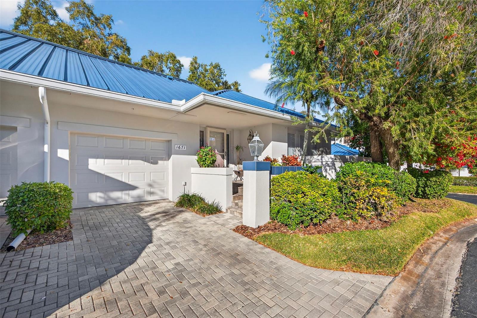 Photo of 1671 WATERMARK CIR NE
