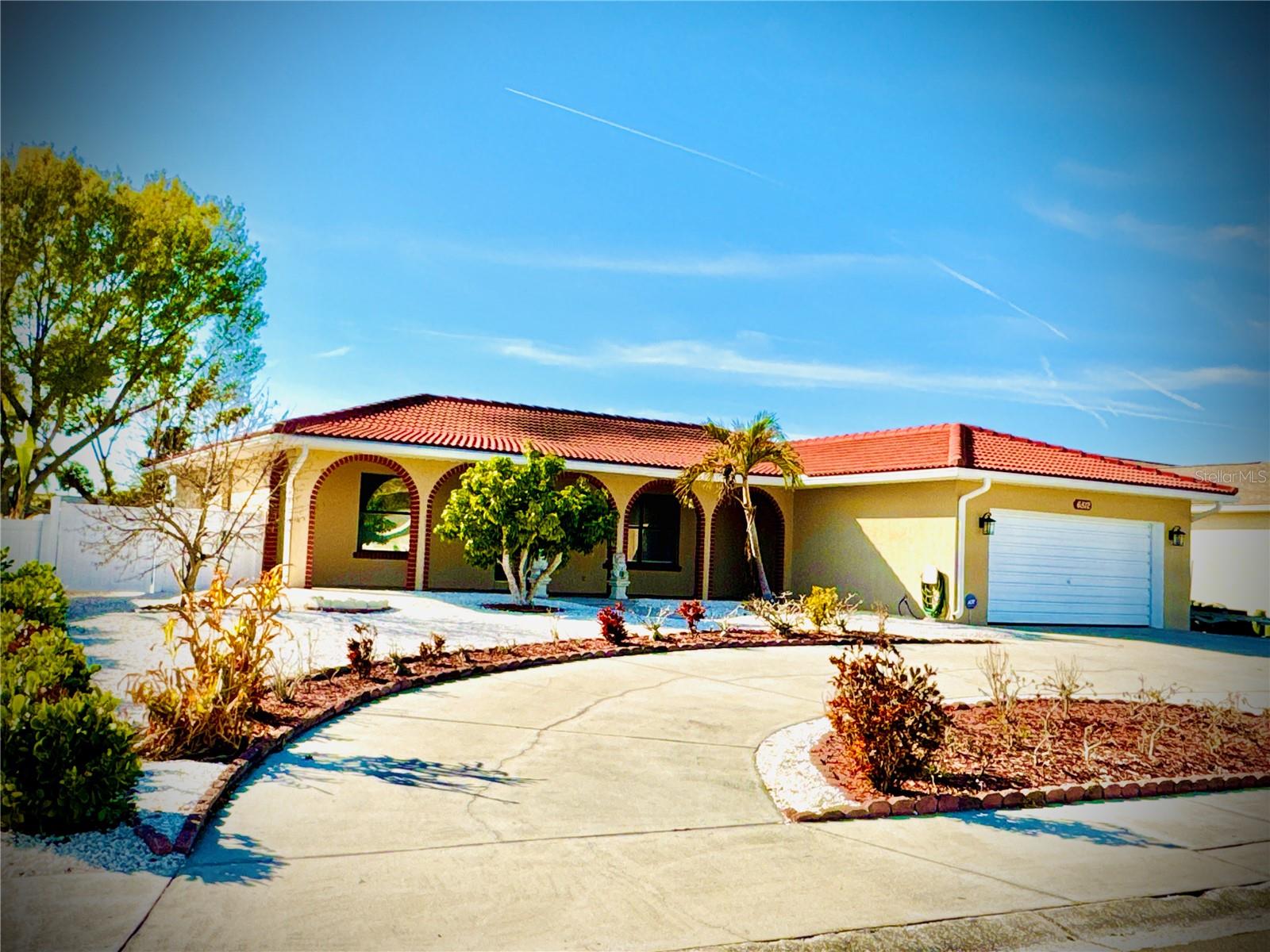 Photo of 6512 MANILA PALM WAY