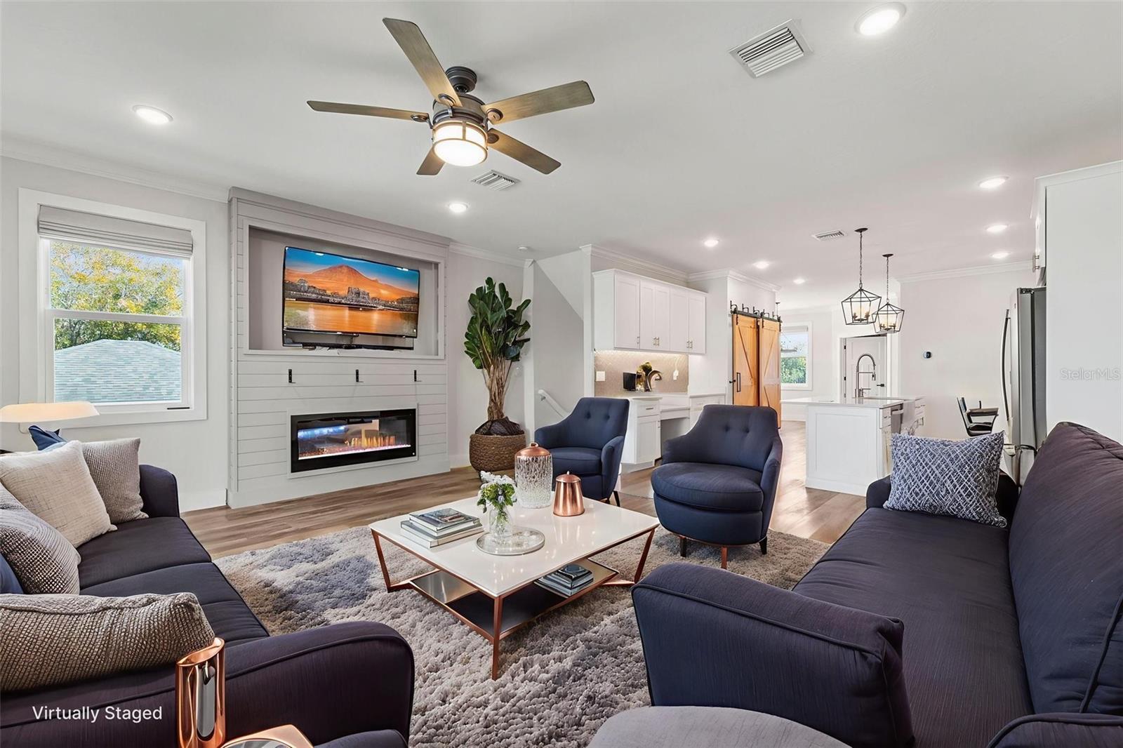 Photo 5 of 1299 SAVONA DR NE