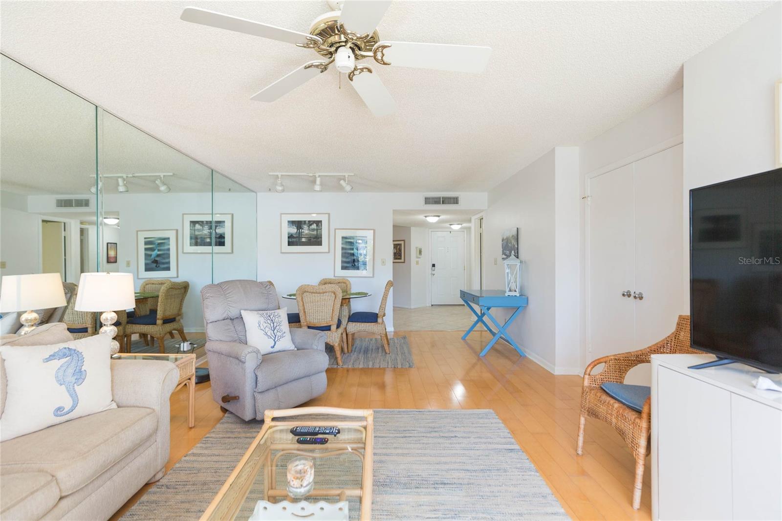 Photo 5 of 6080 BAHIA DEL MAR CIR #113