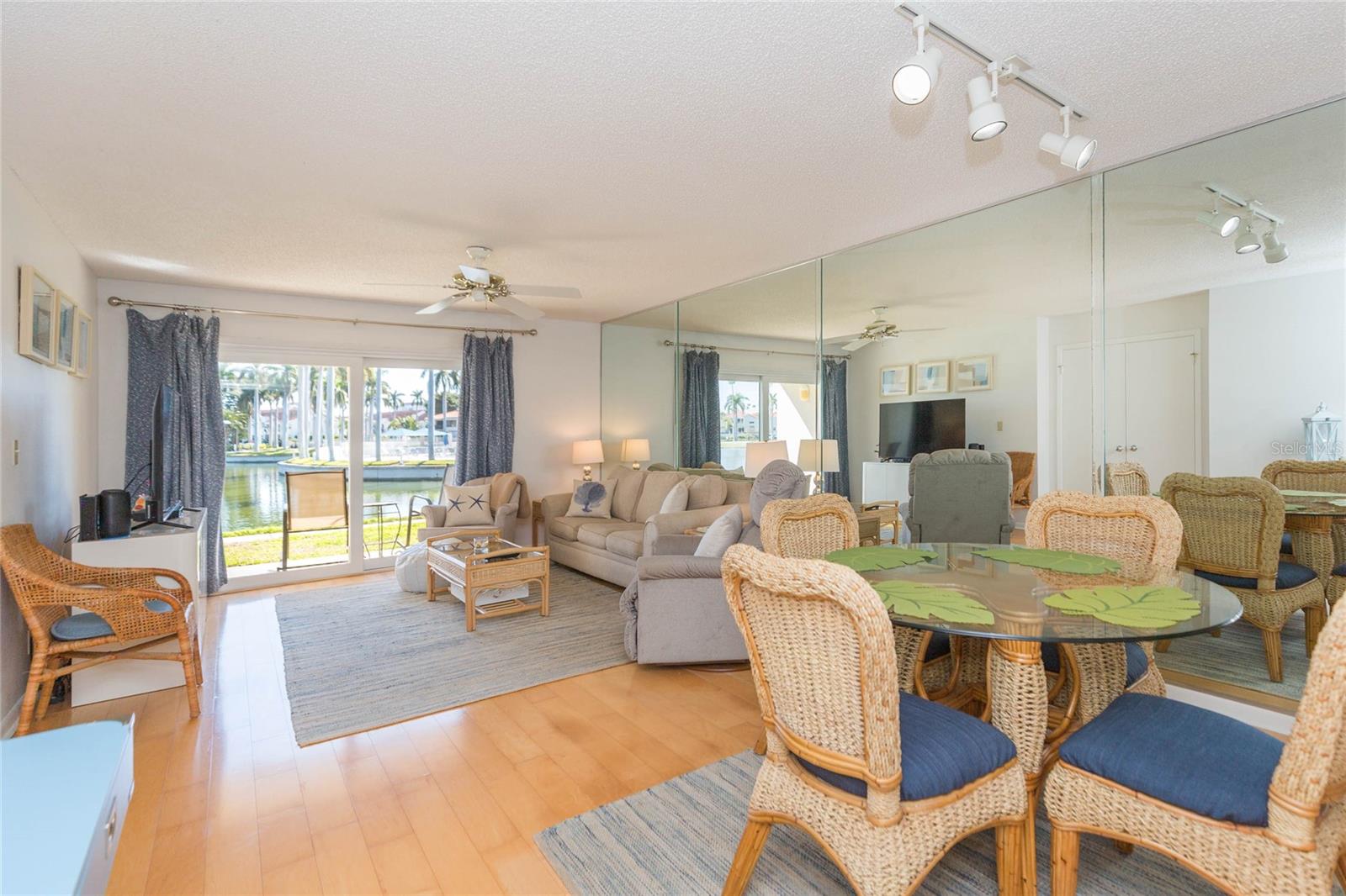 Photo 7 of 6080 BAHIA DEL MAR CIR #113