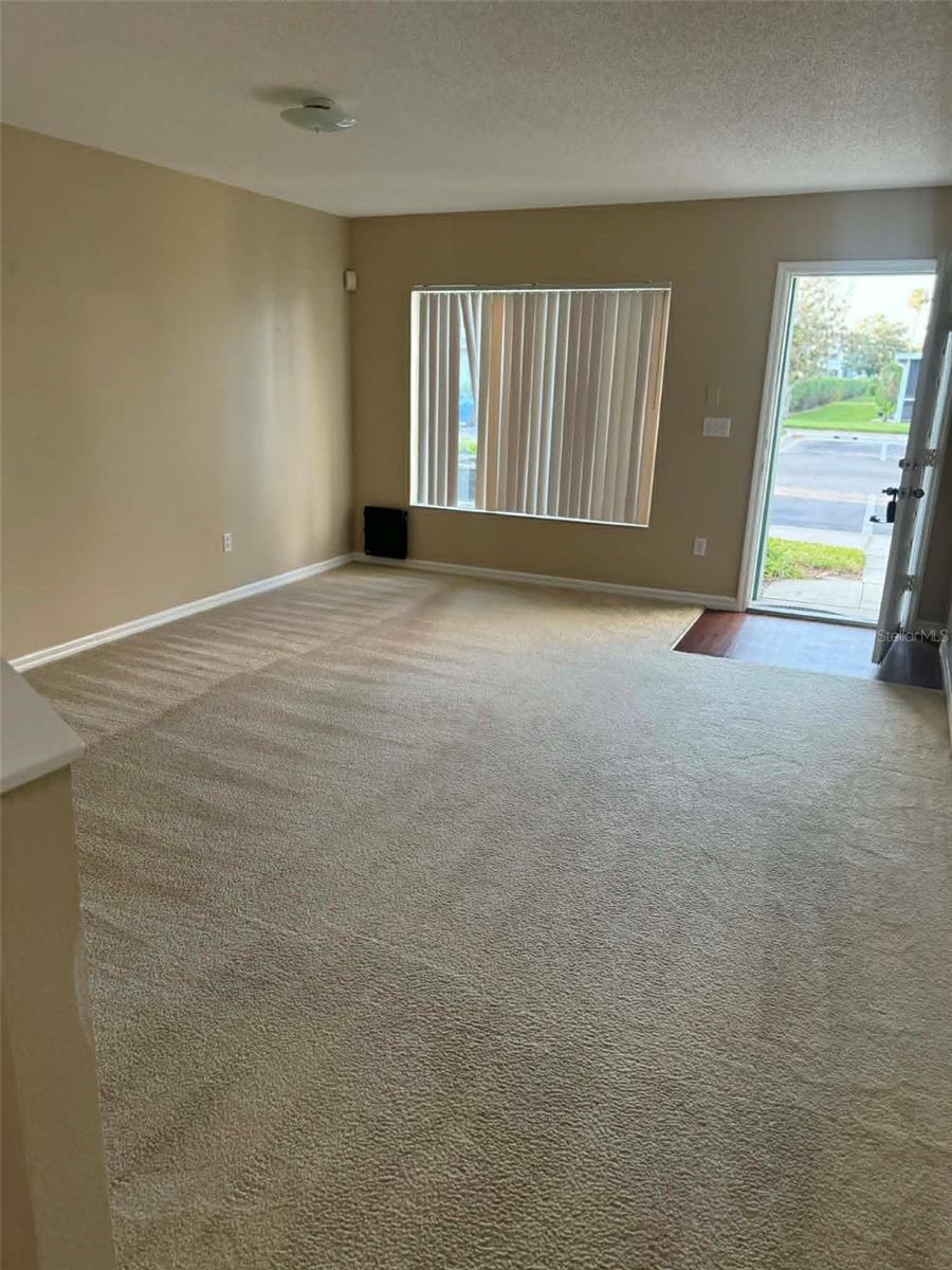 Photo 4 of 2113 FLUORSHIRE DR