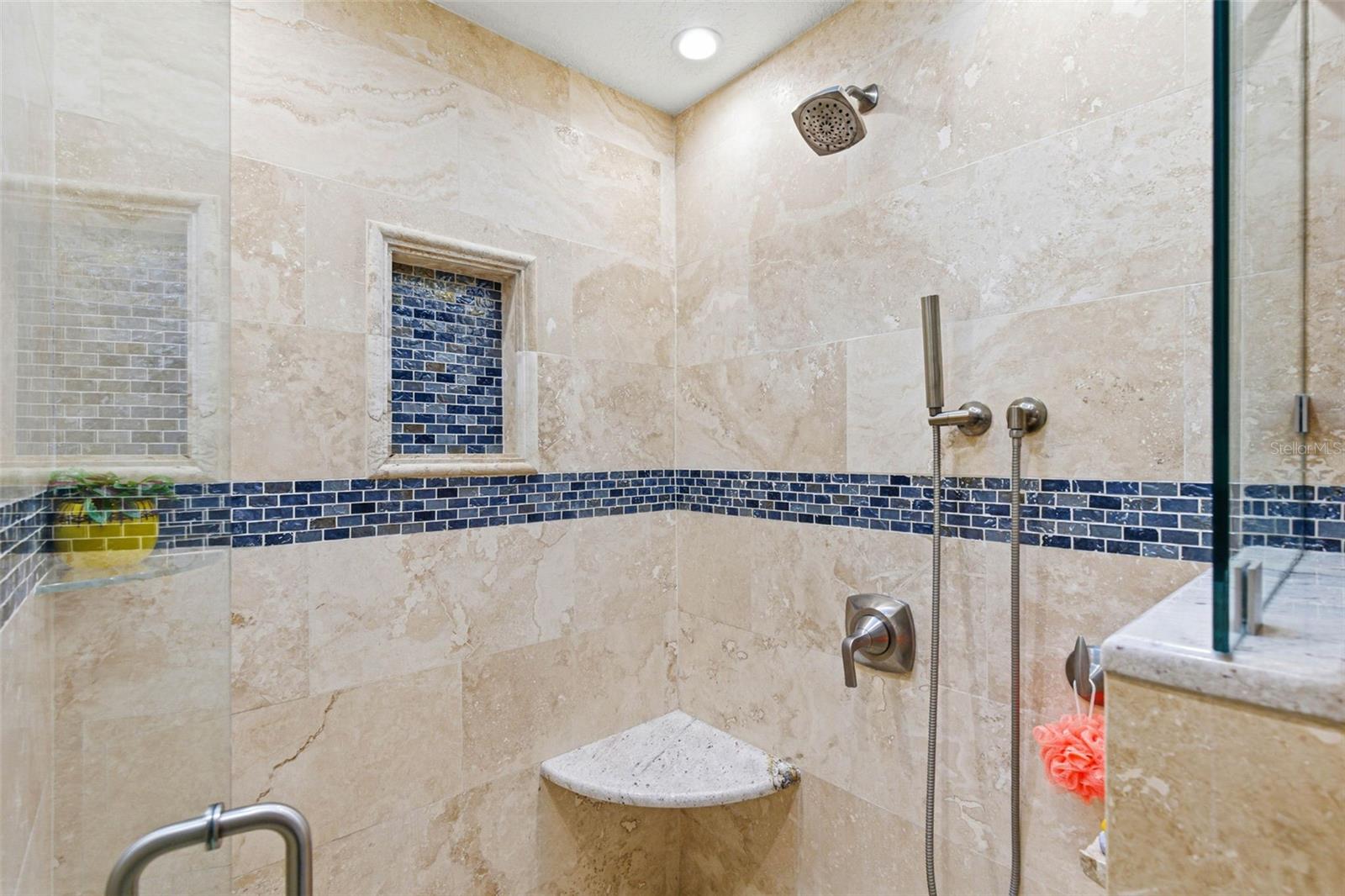 Photo 6 of 6415 WINDWOOD CT