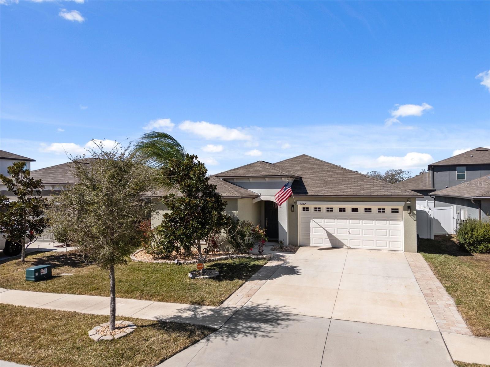 Photo 2 of 10387 SCARLET SKIMMER DR