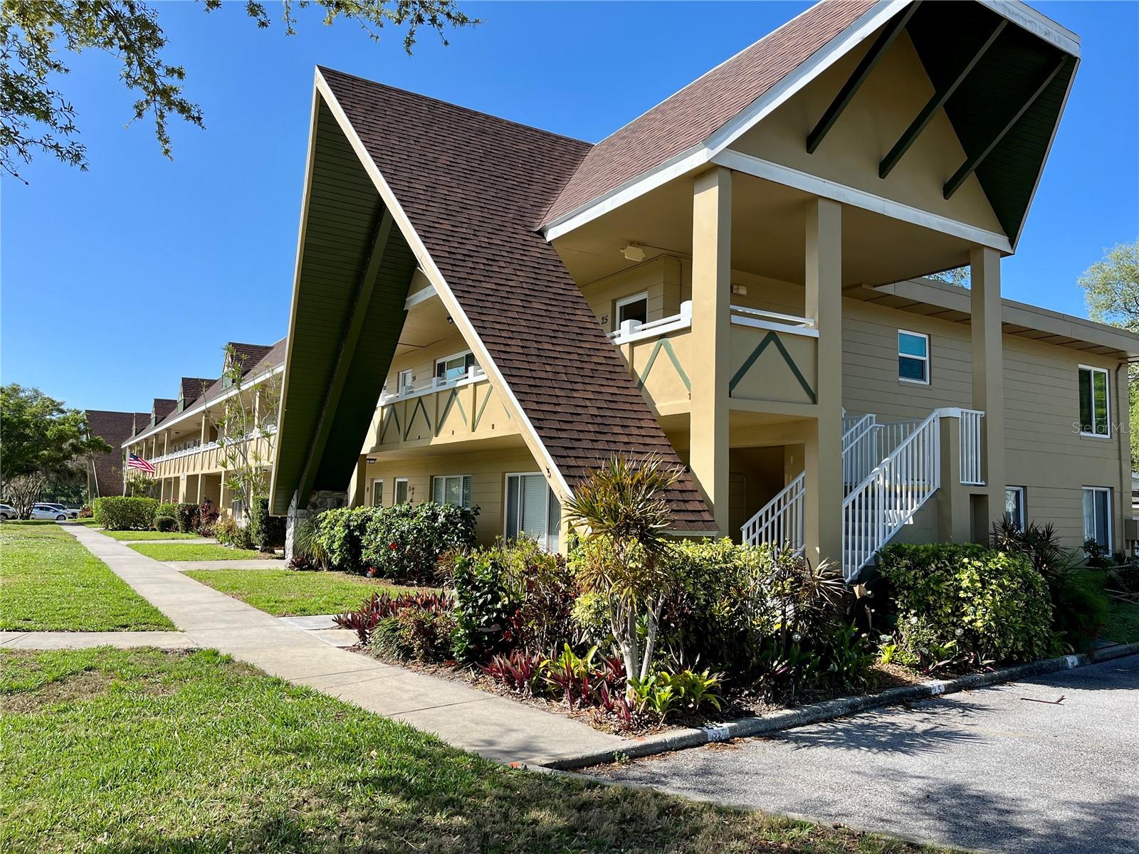 Photo of 2000 WORLD PARKWAY BLVD #6