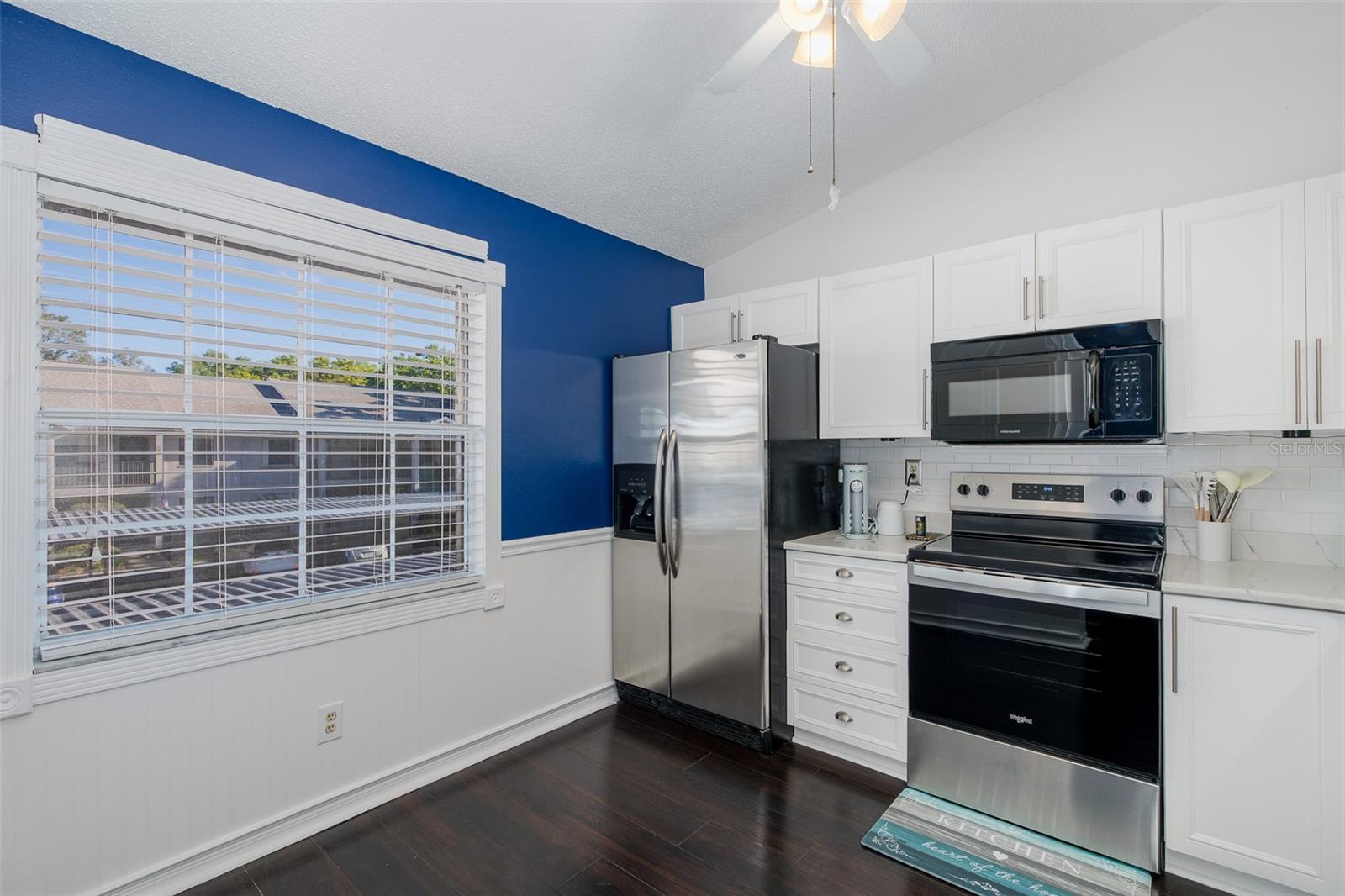 Photo 4 of 2155 ELM ST #707