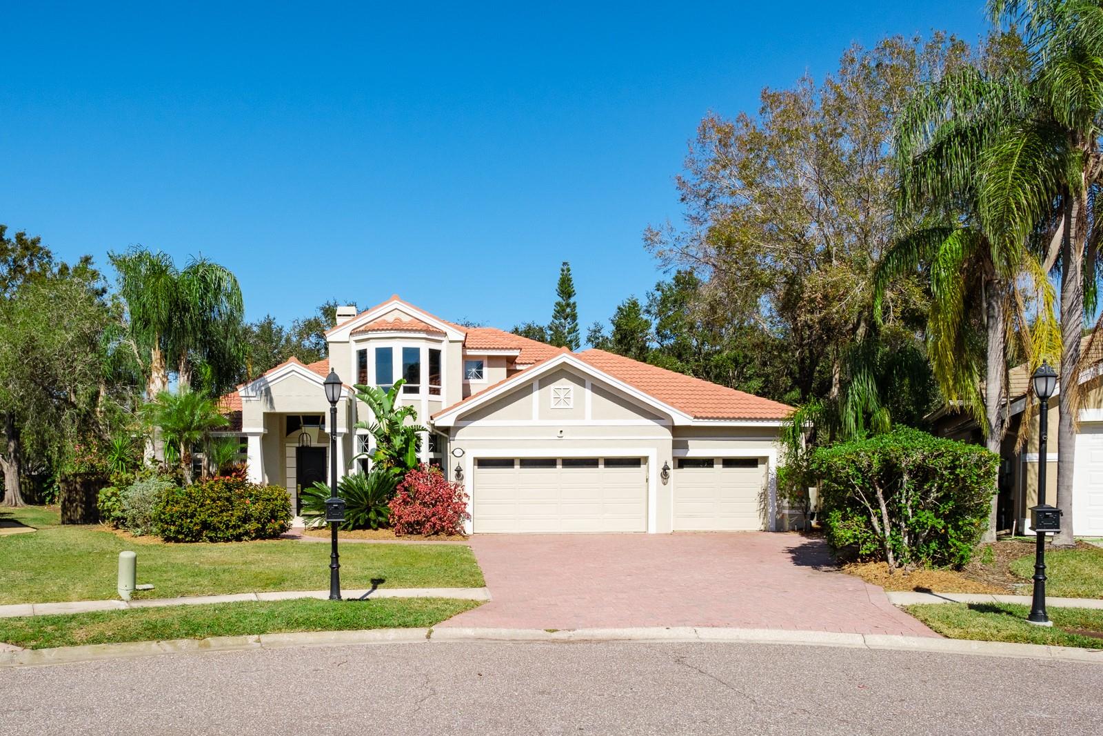 Photo 2 of 1598 LOCKMEADE PL