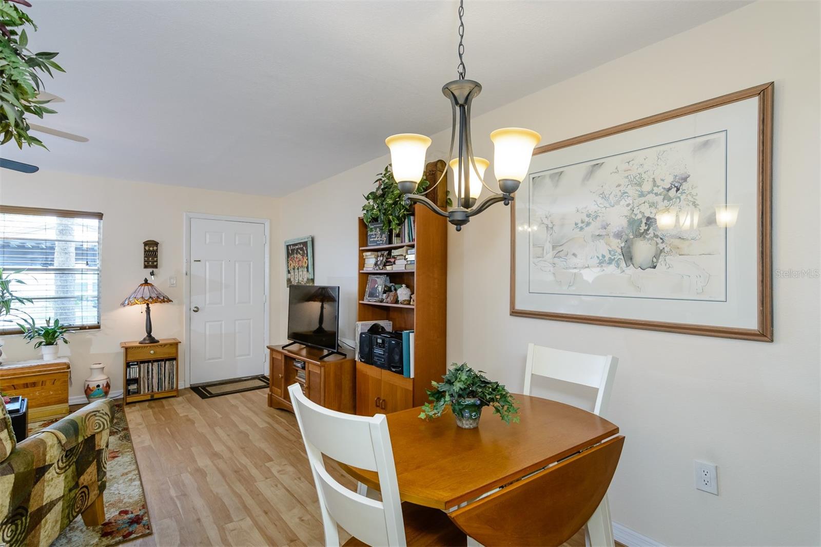 Photo 5 of 2444 ENTERPRISE RD #8