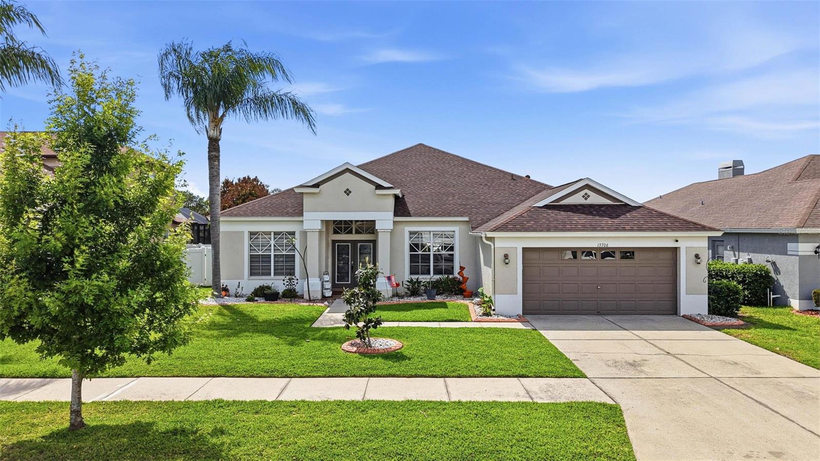 Photo 5 of 13706 ARTESA BELL DR