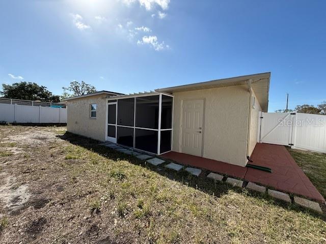 Photo 5 of 8819 WOODMONT LN