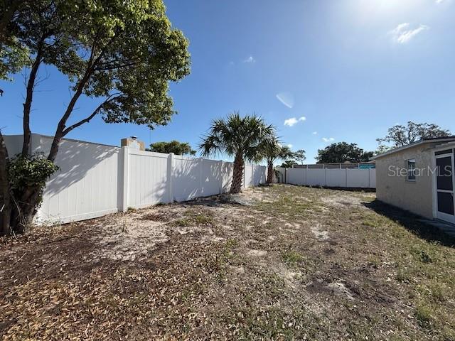 Photo 6 of 8819 WOODMONT LN