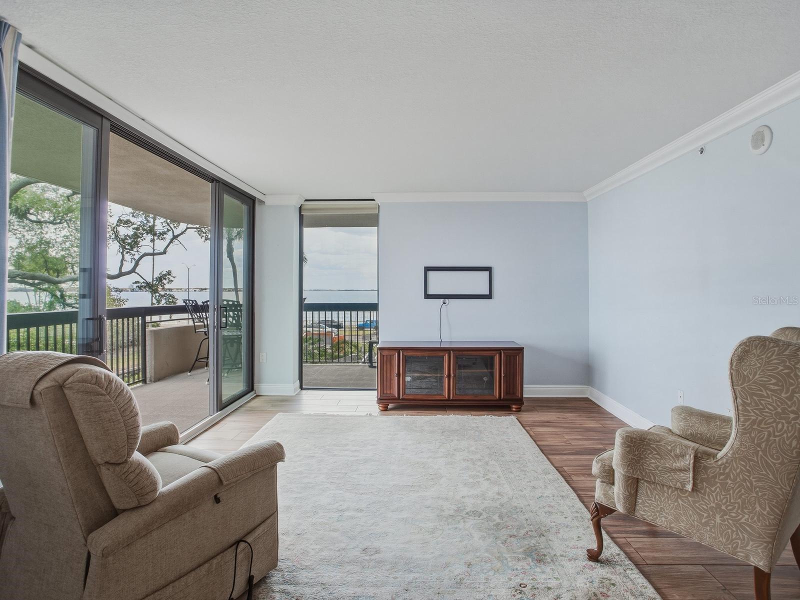 Photo 7 of 2413 BAYSHORE BLVD #201