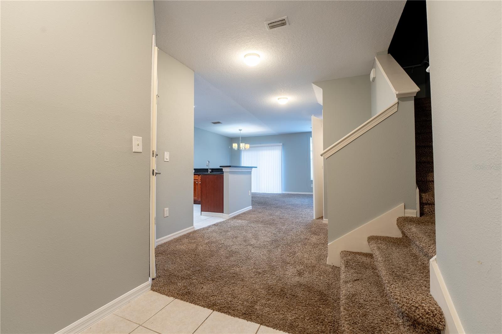 Photo 7 of 9609 CARLSDALE DR