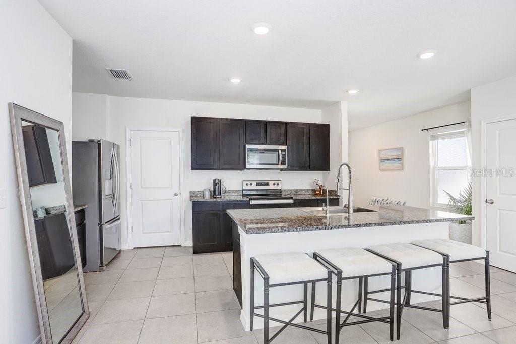 Photo 6 of 3044 SUNCOAST PLAINS DR