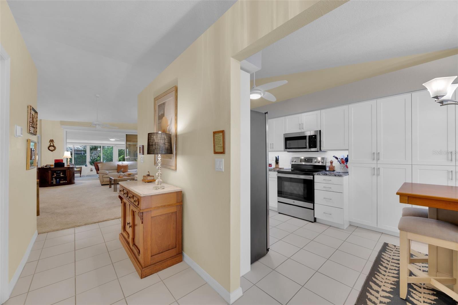 Photo 6 of 3006 COVEWOOD PL
