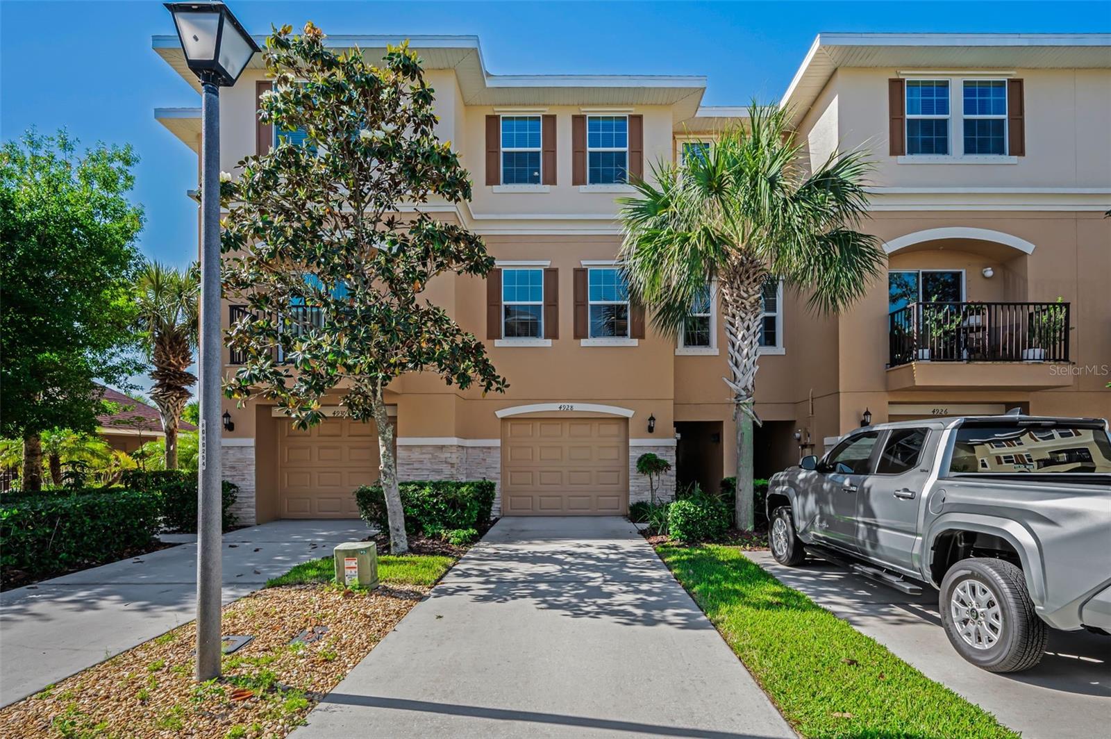 Photo 4 of 4928 HAMMERHEAD DR