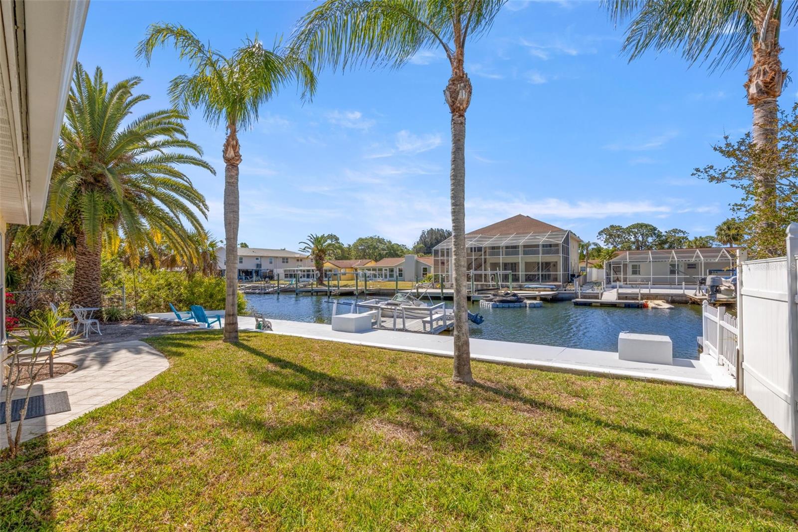 Photo of 7418 ISLANDER LN