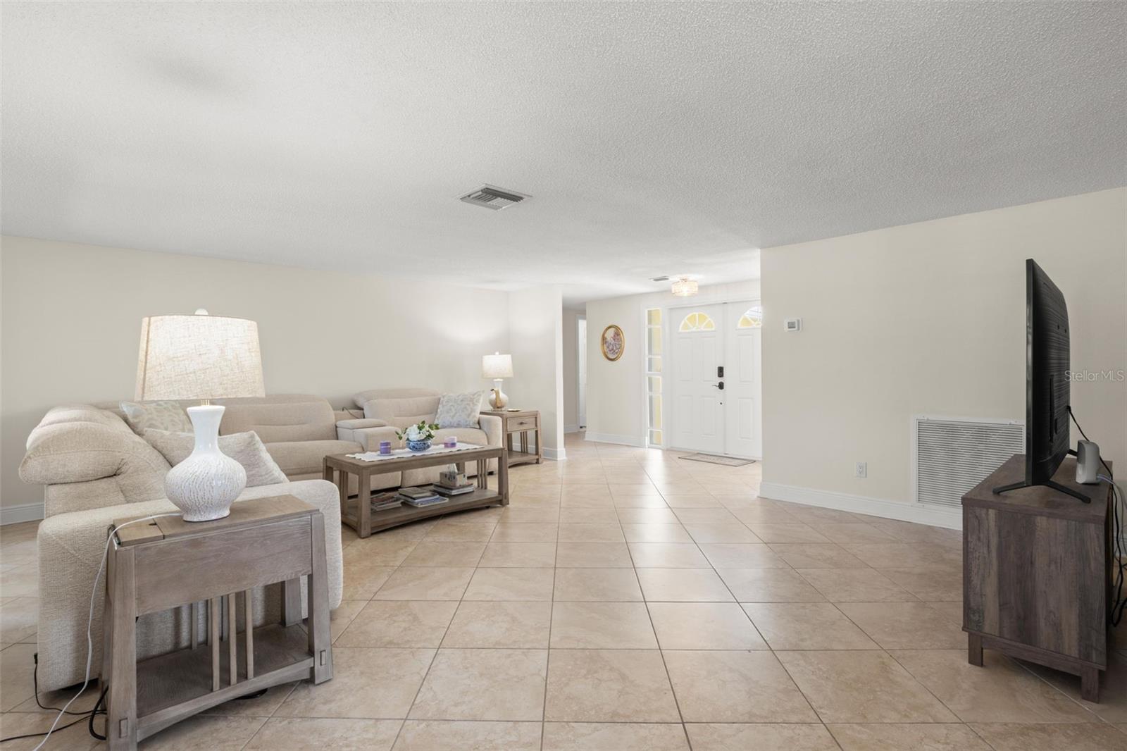 Photo 6 of 7418 ISLANDER LN