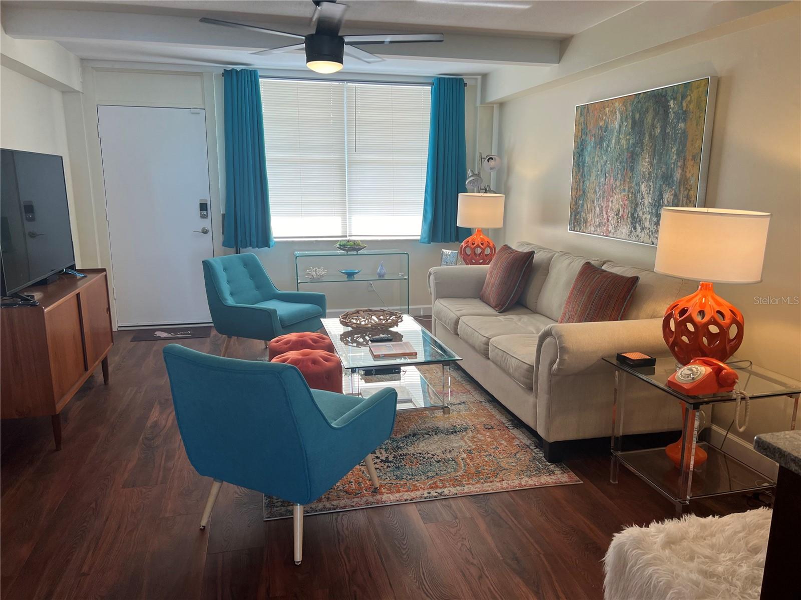 Photo 3 of 4720 LOCUST ST NE #311
