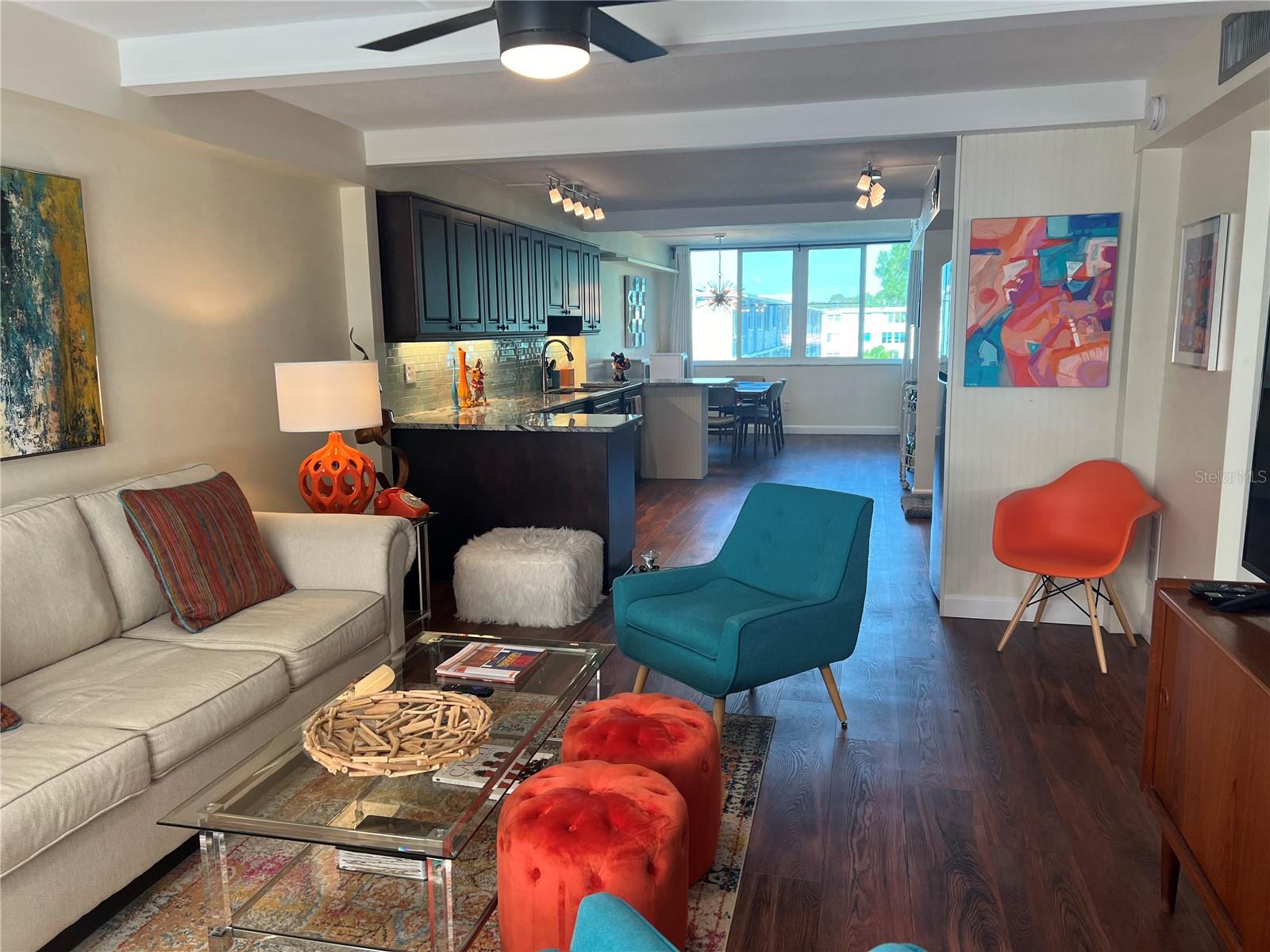 Photo 5 of 4720 LOCUST ST NE #311