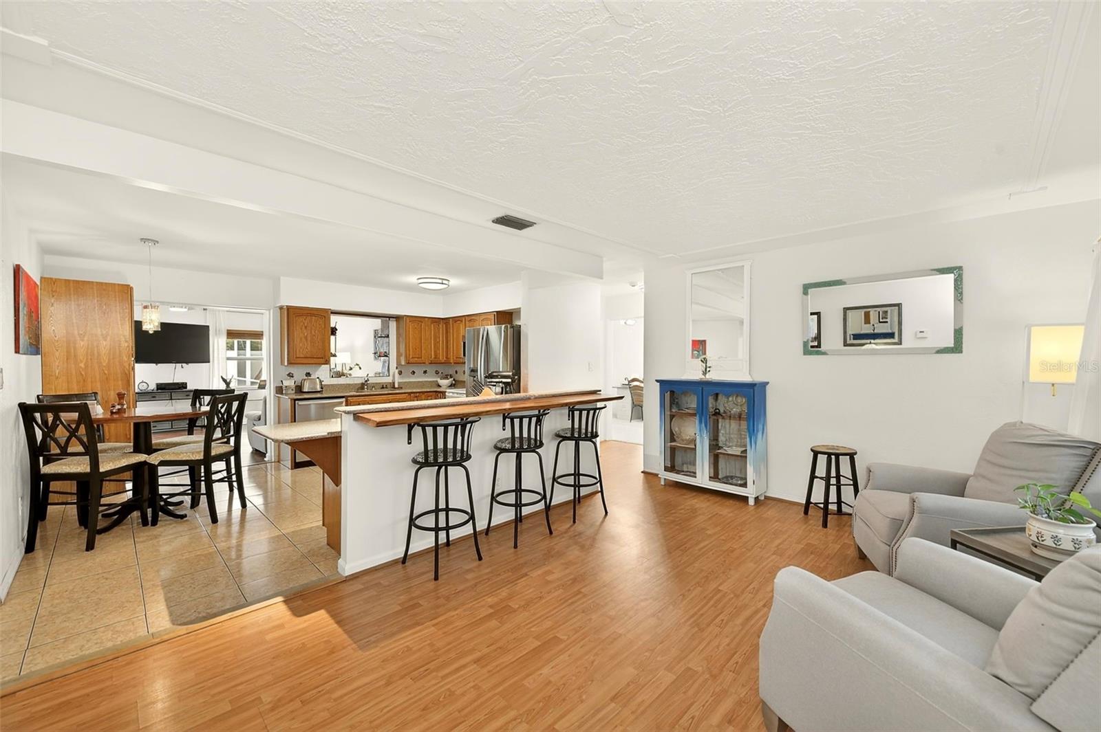 Photo 4 of 3255 57TH ST N
