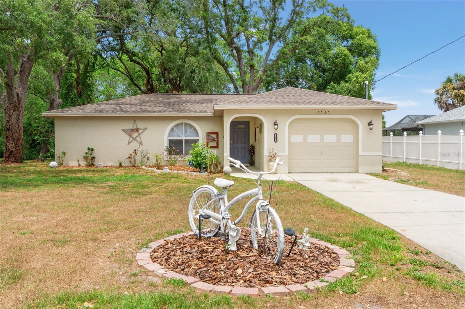 Photo of 5525 PIEDMONT DR