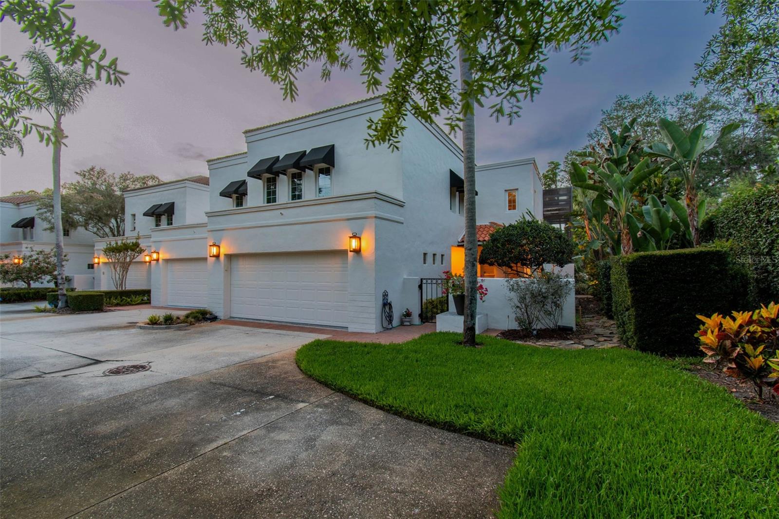Photo 4 of 3133 LAKE ELLEN DR #3133