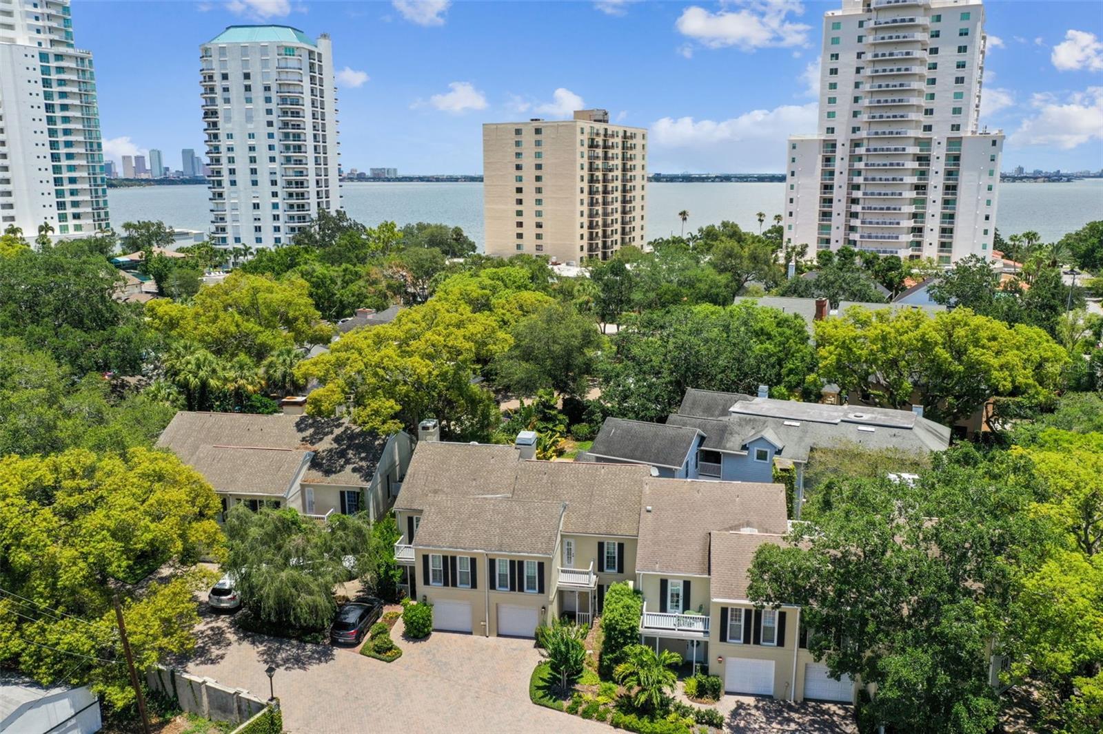 Photo of 3530 VILLAGE WAY #3