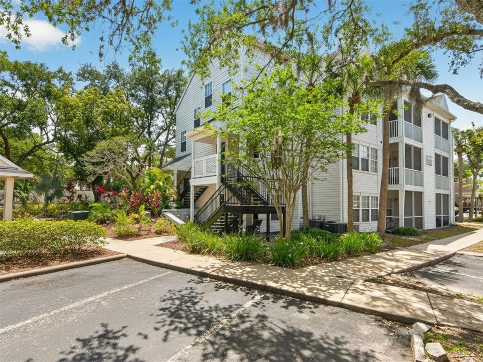Photo 2 of 3305 HAVILAND CT #301