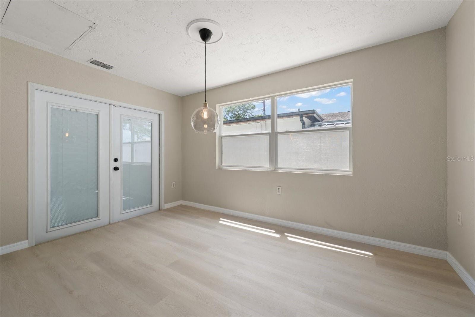 Photo 6 of 766 90TH AVE N
