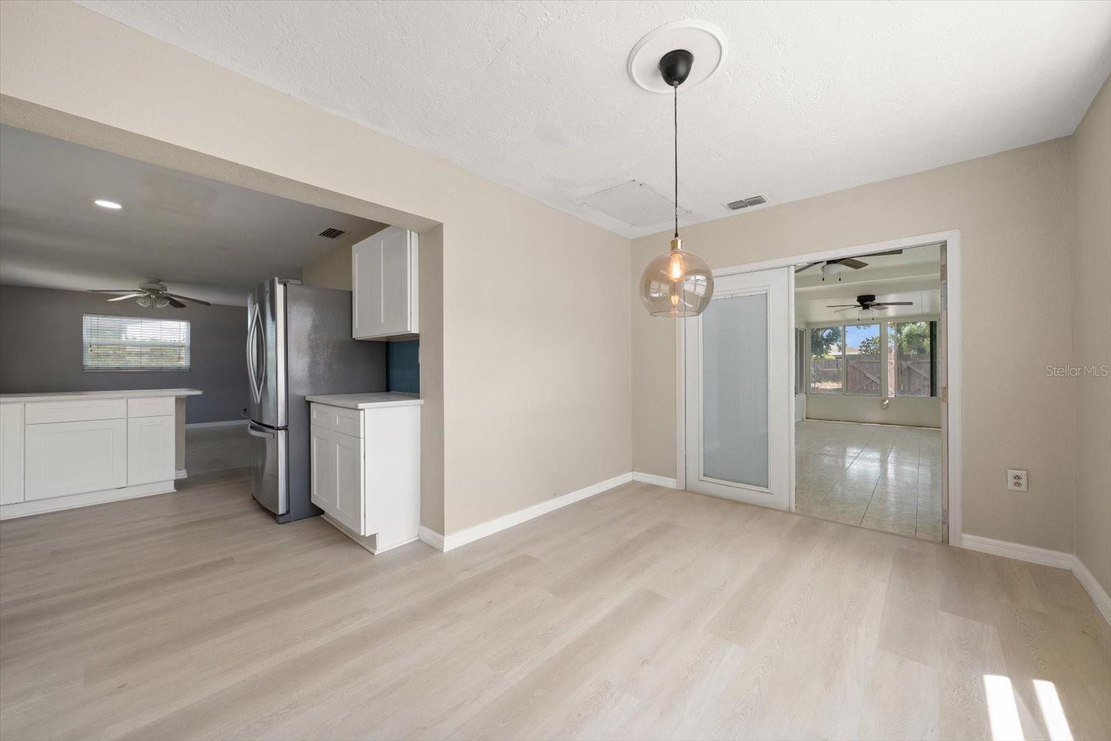 Photo 7 of 766 90TH AVE N