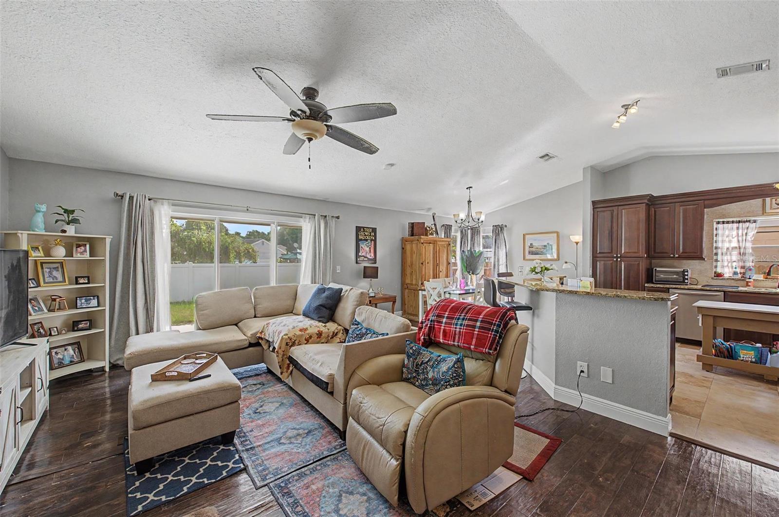 Photo 6 of 1632 PINTAIL CT