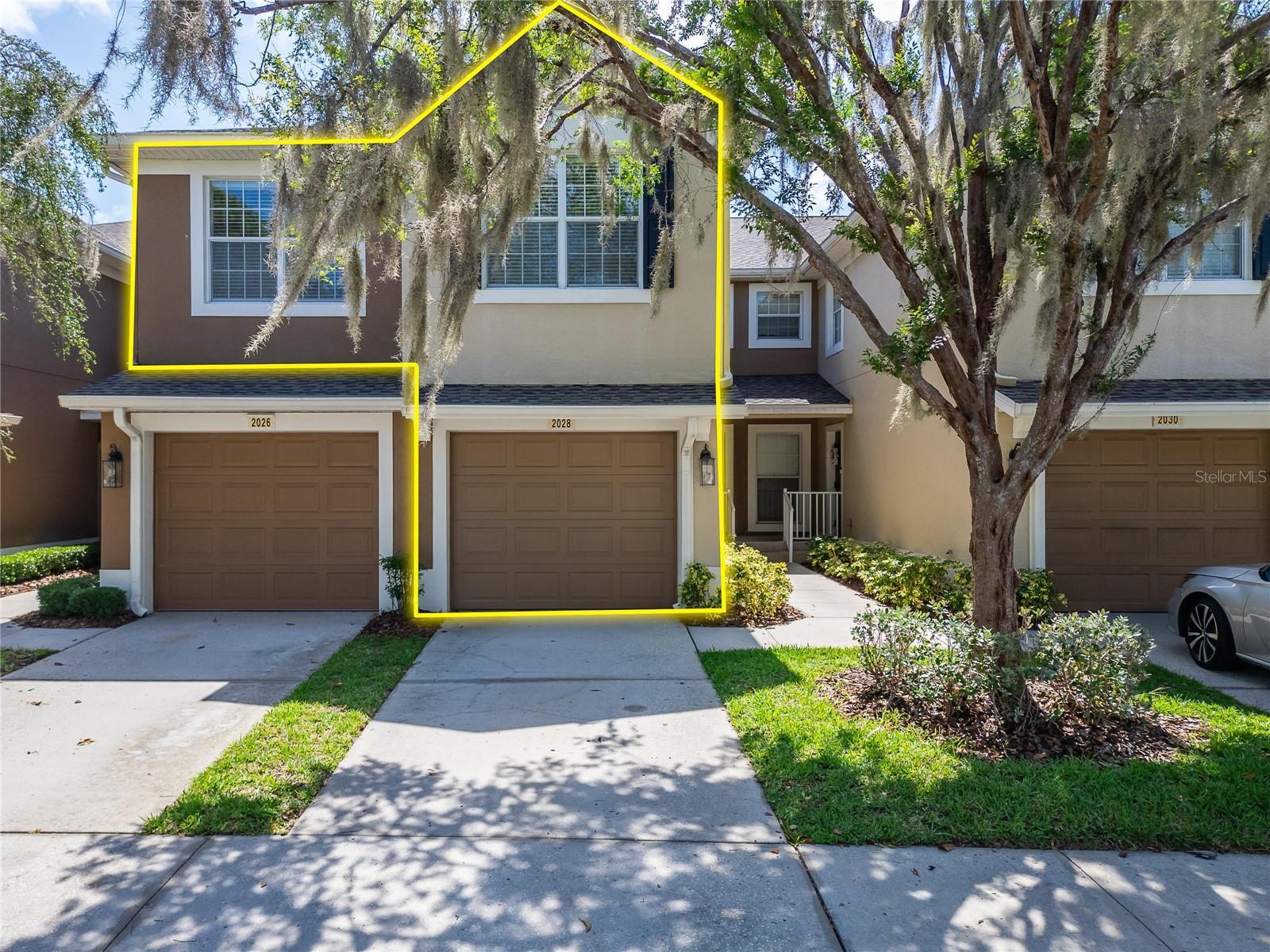 Photo 4 of 2028 KINGS PALACE DR #2028