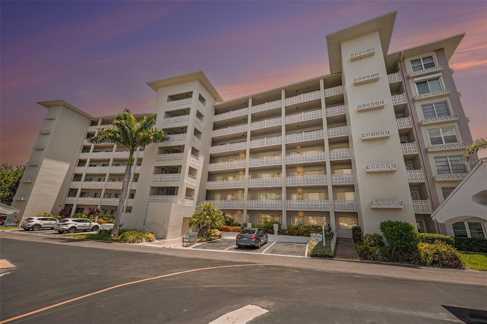 Photo of 1235 S HIGHLAND AVE #5-703