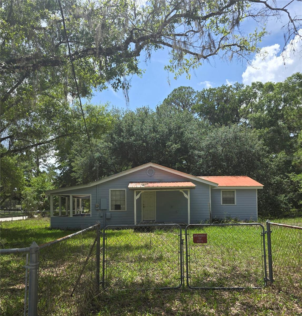 Photo of 1007 HAWTHORN ST in ZEPHYRHILLS, FL