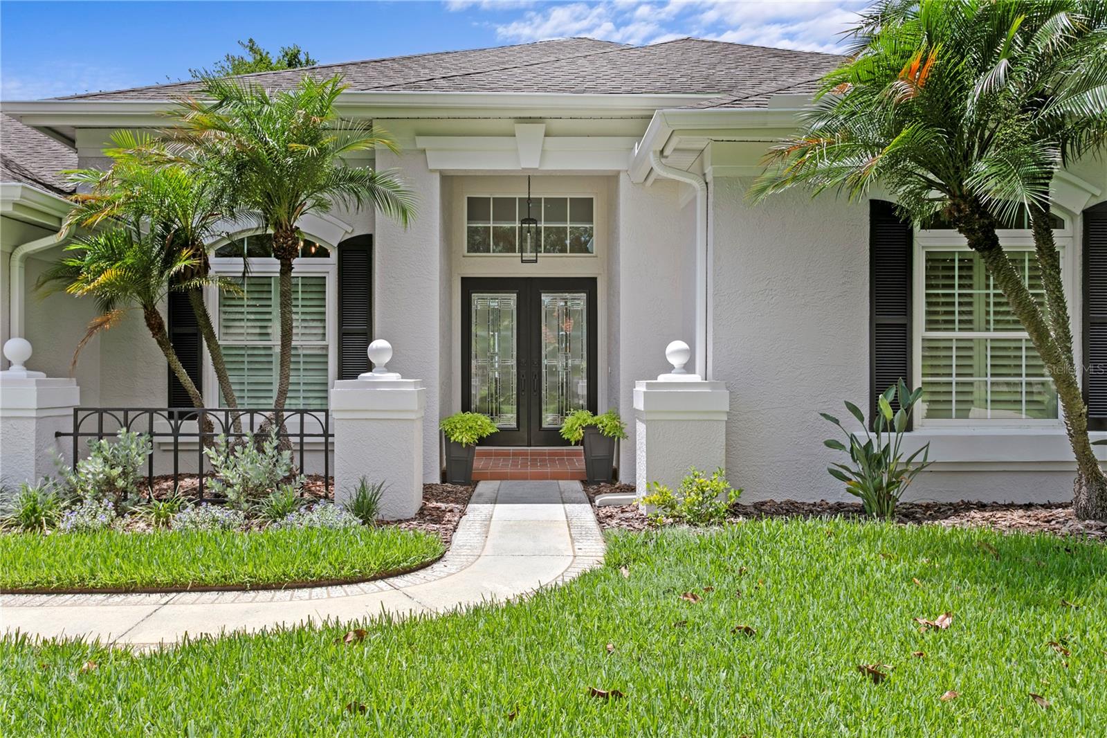 Photo 5 of 6123 SAVOY CIR