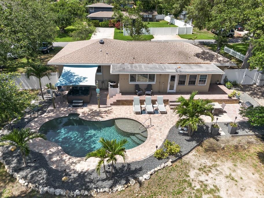 Photo 4 of 14728 BAY DR