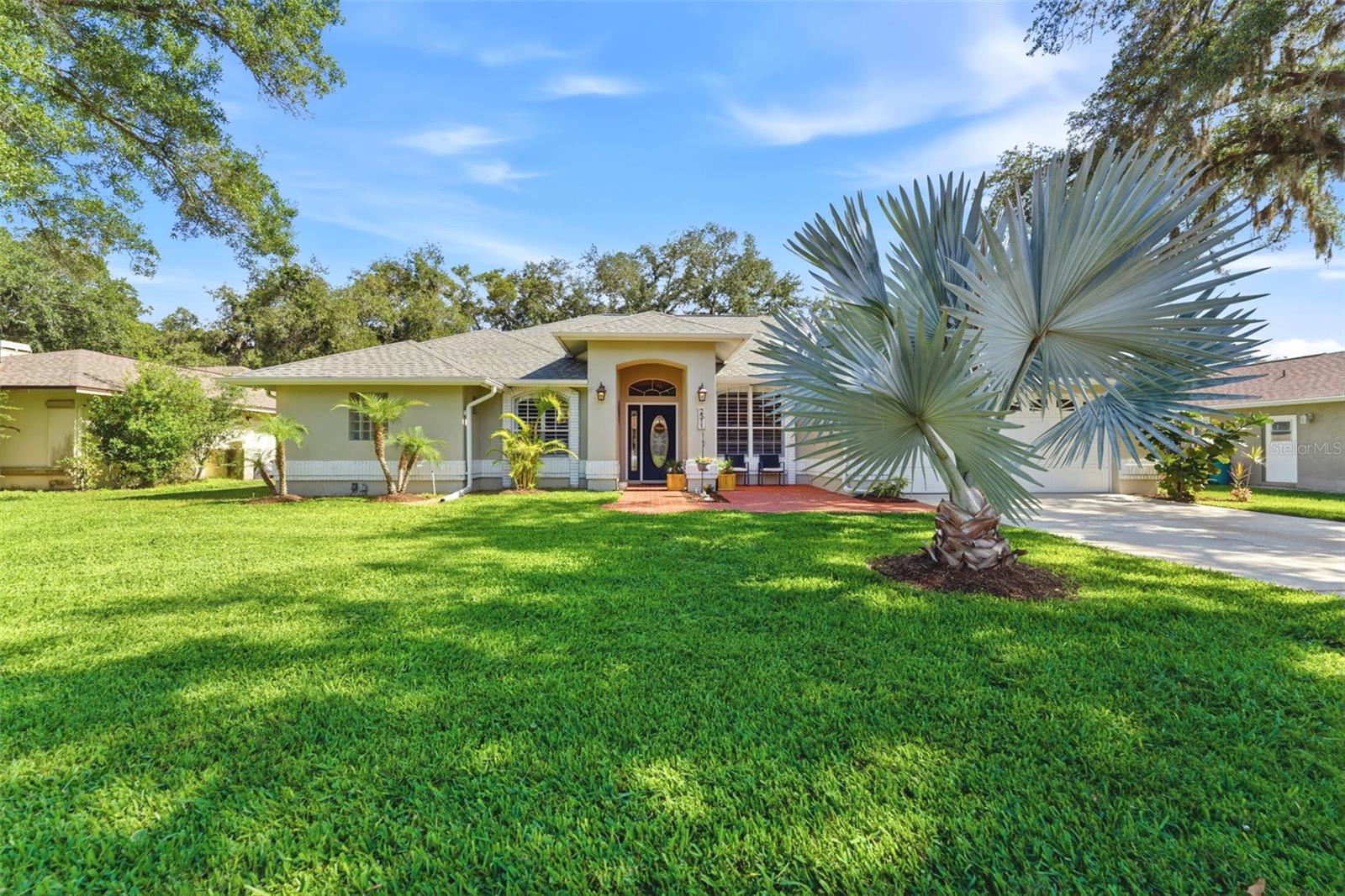 Photo 4 of 2511 VINY CT