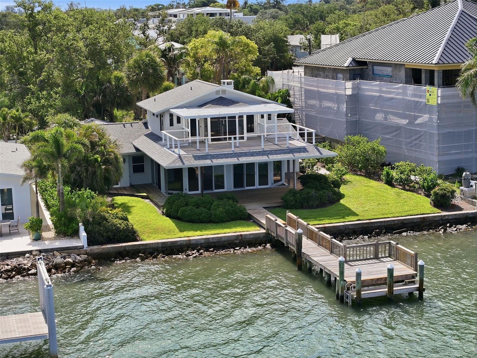 Photo of 1832 VENETIAN POINT DR