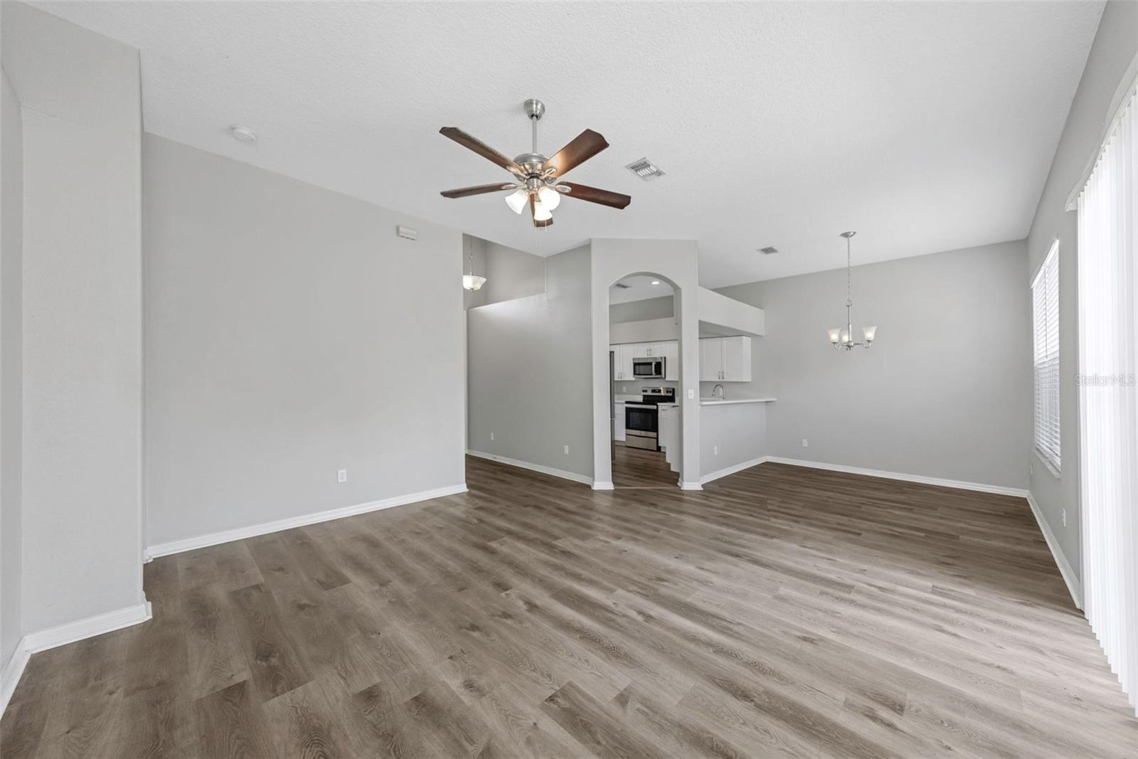 Photo 5 of 1760 BRILAND ST