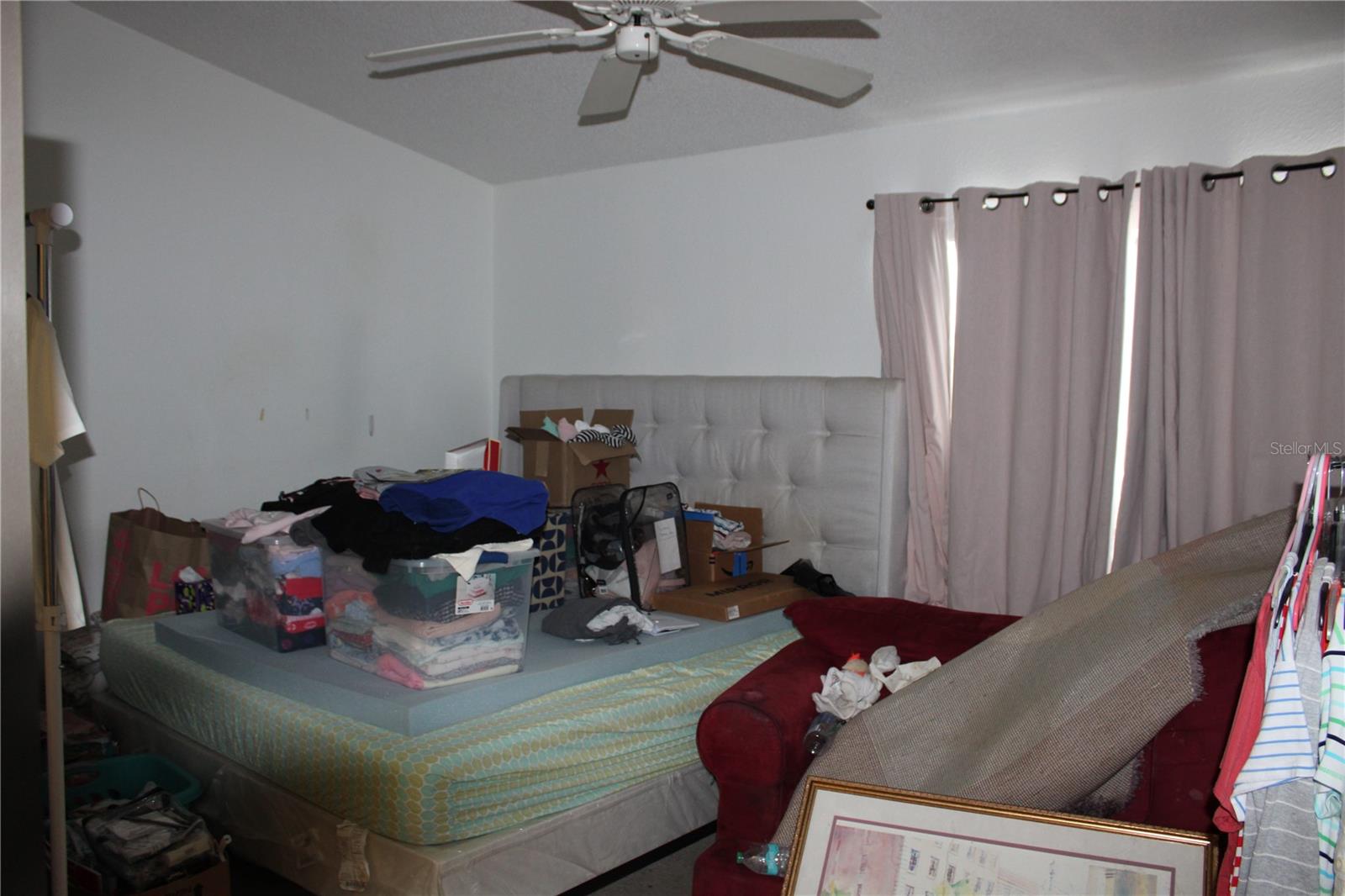 Photo 5 of 202 HEMINGWAY DR