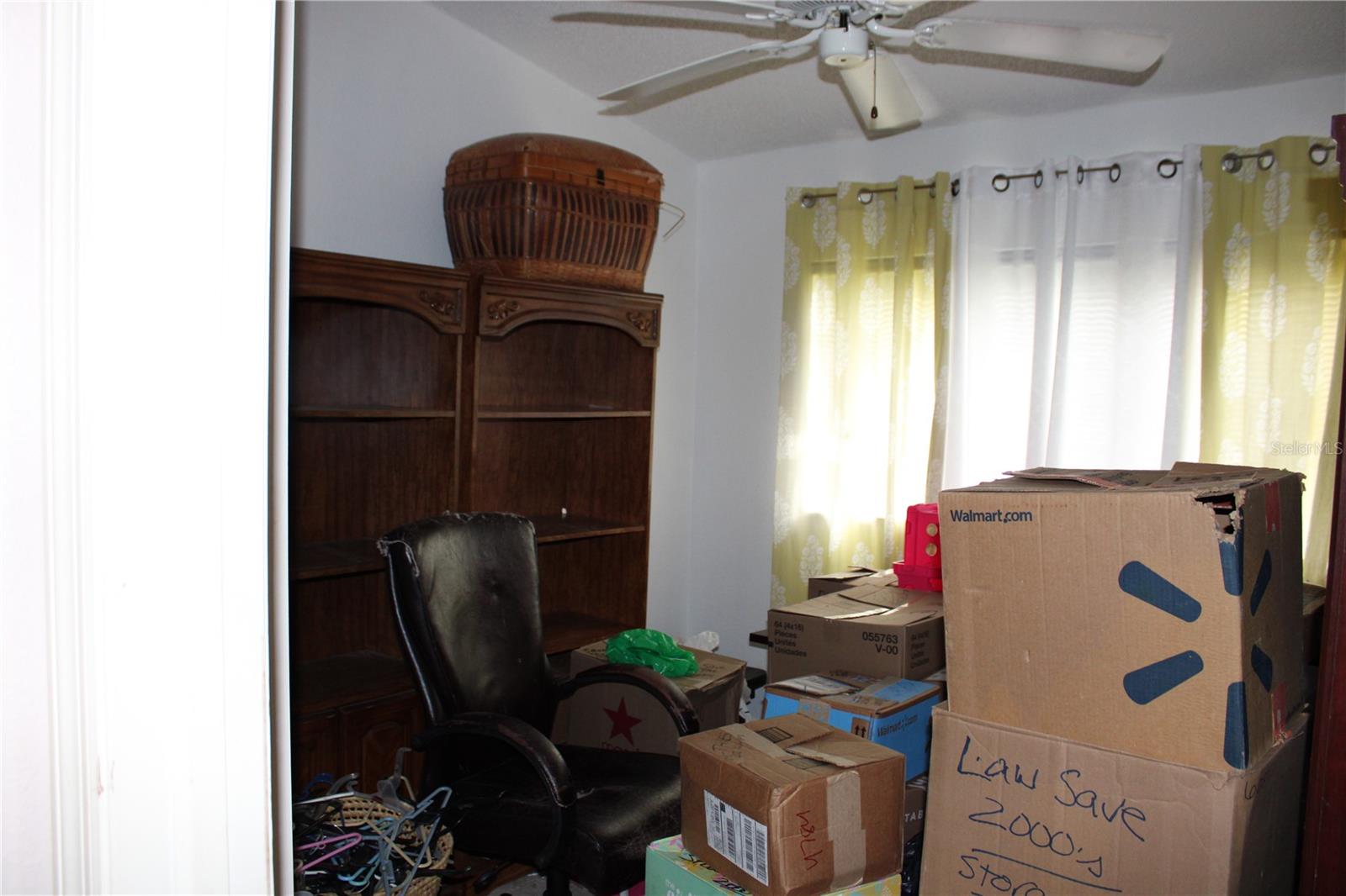 Photo 6 of 202 HEMINGWAY DR