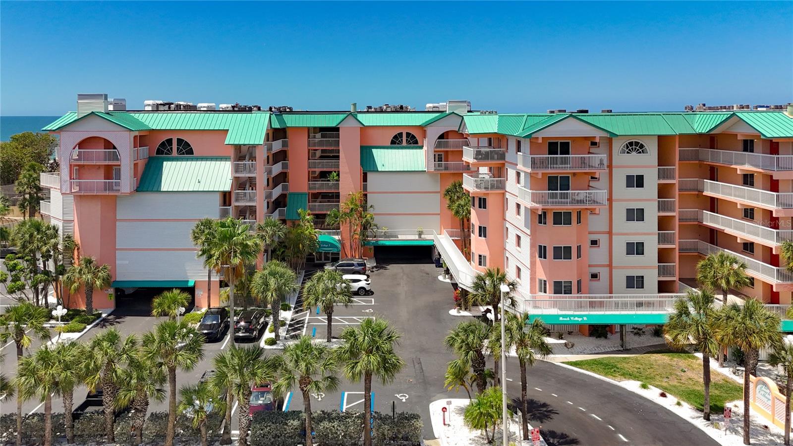 Photo of 18400 GULF BLVD #1108