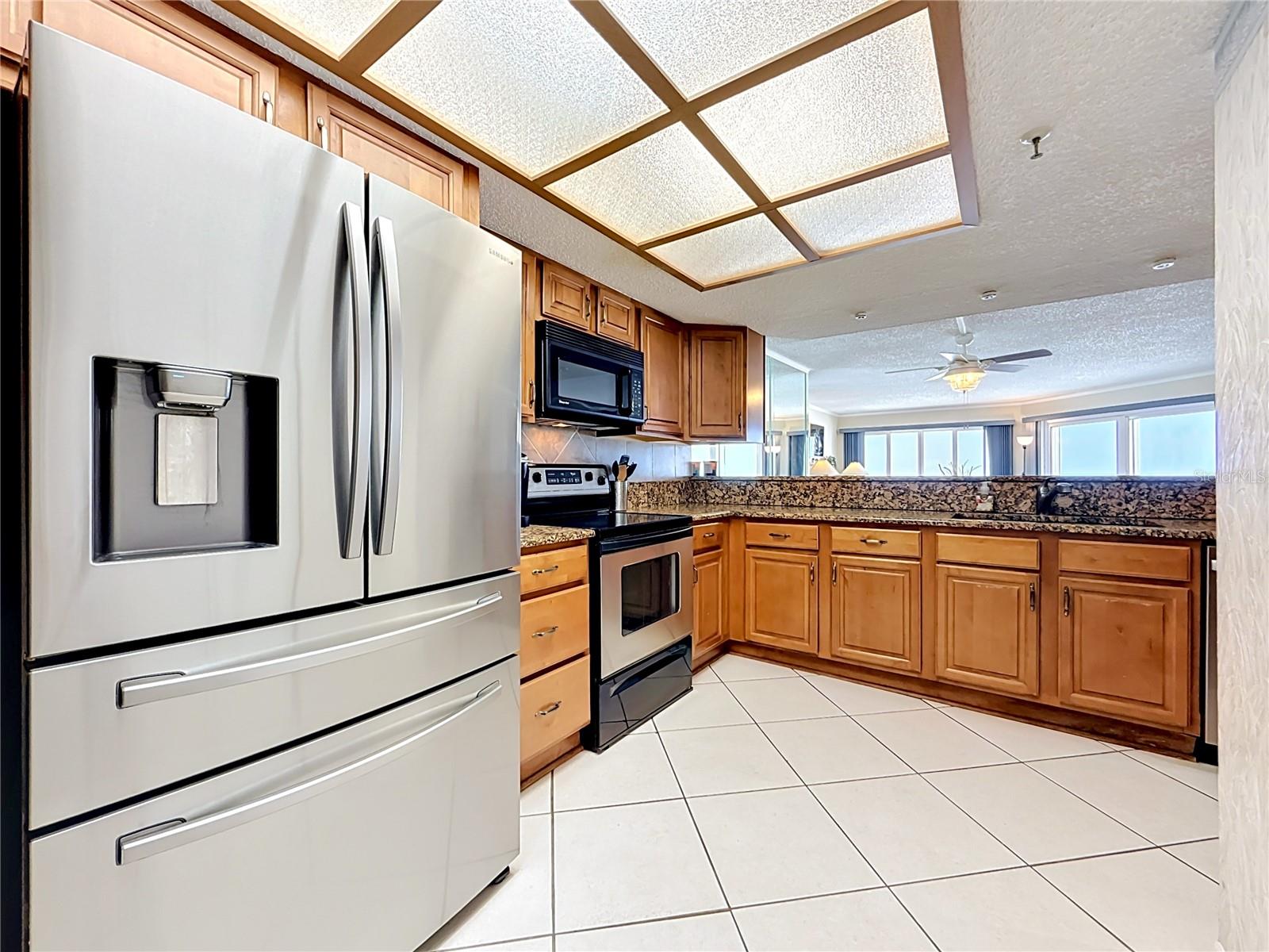 Photo 6 of 18400 GULF BLVD #1108