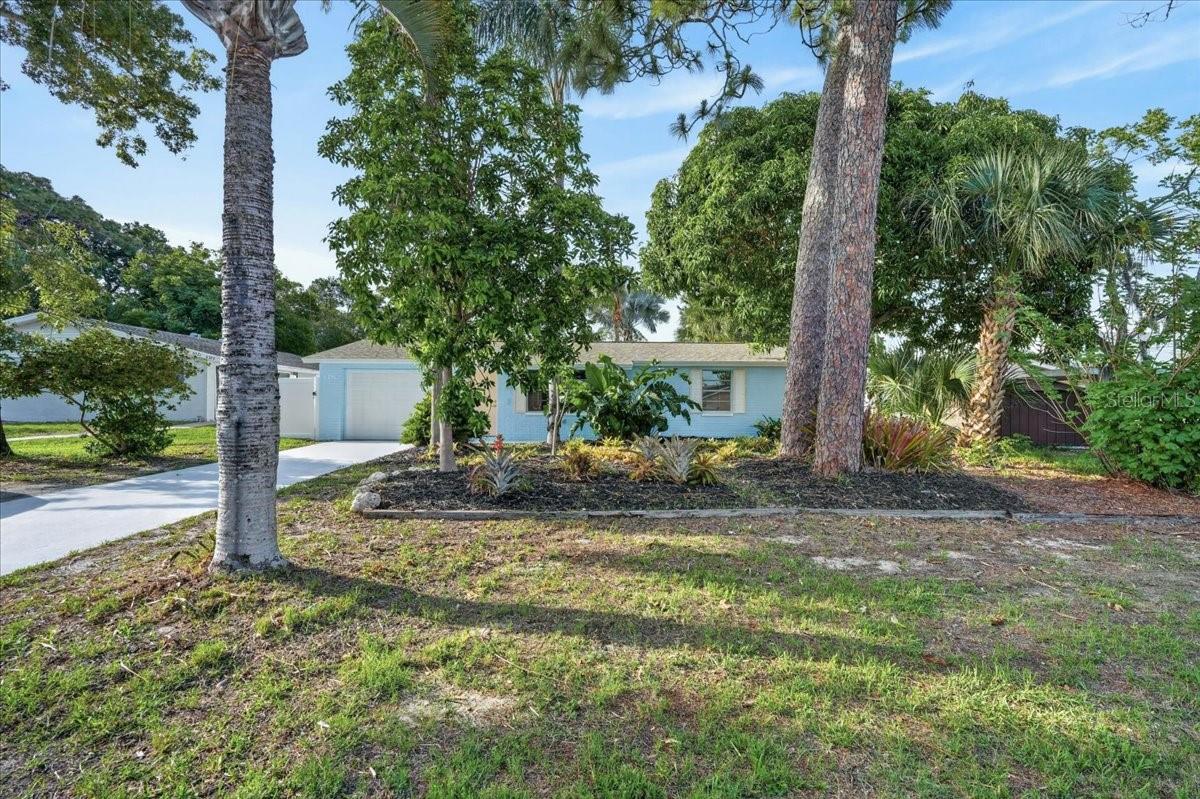 Photo of 6329 ALASKA AVE