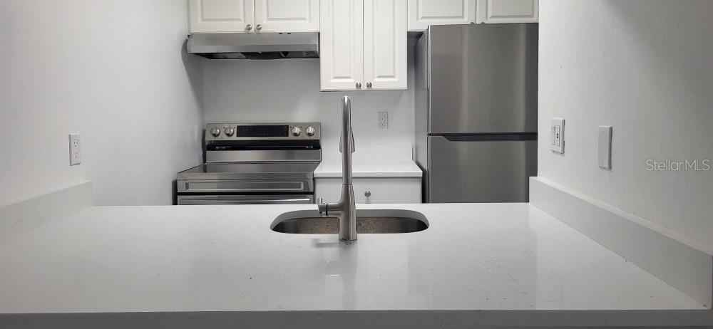 Photo 6 of 1799 N HIGHLAND AVE #3