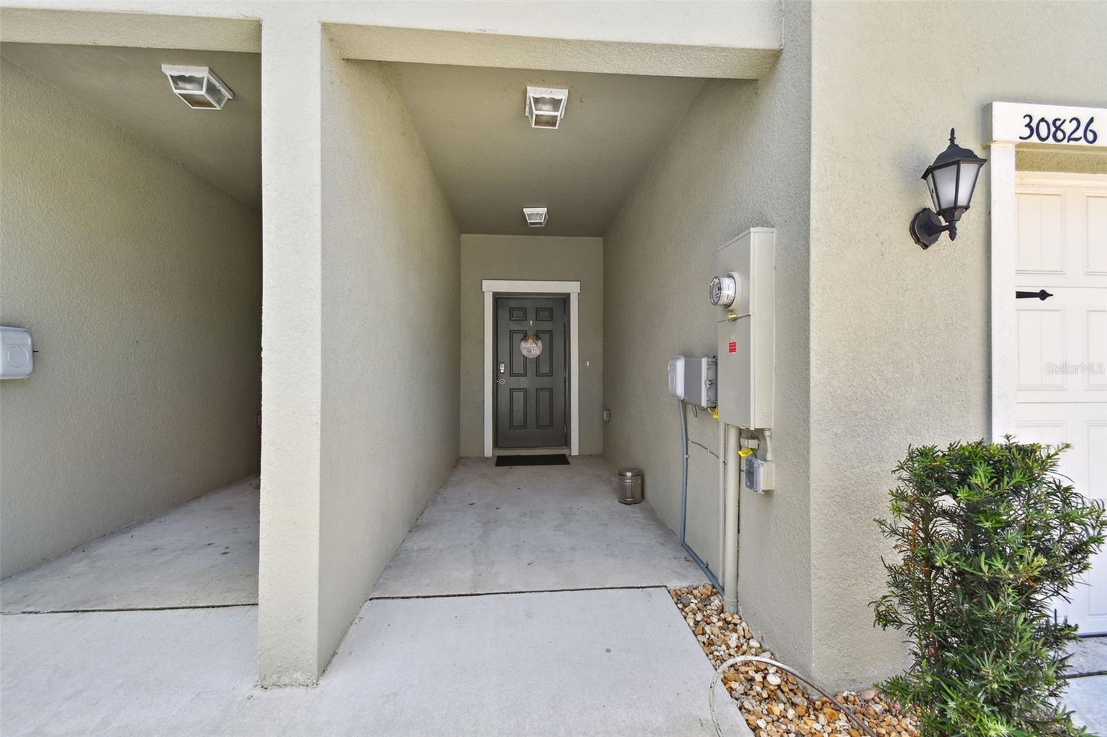 Photo 3 of 30826 VERIDIAN WAY