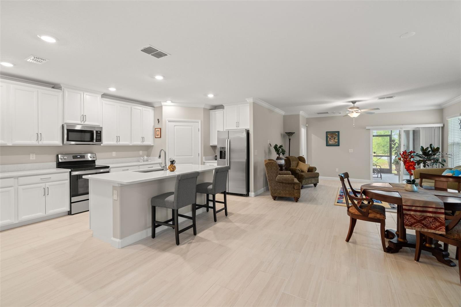 Photo 5 of 16683 SHELL BAY DR