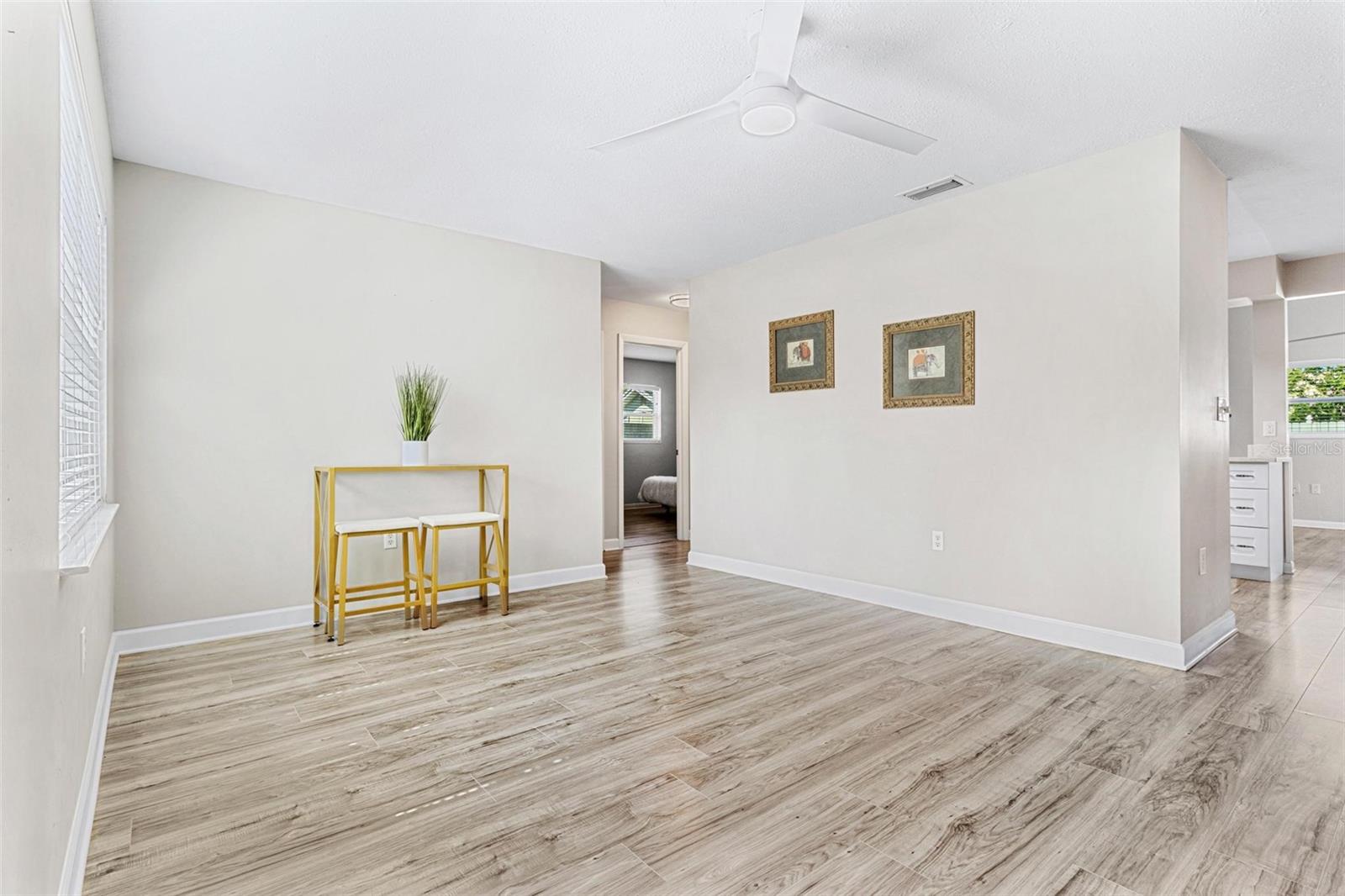 Photo 5 of 5127 CAESAR WAY S